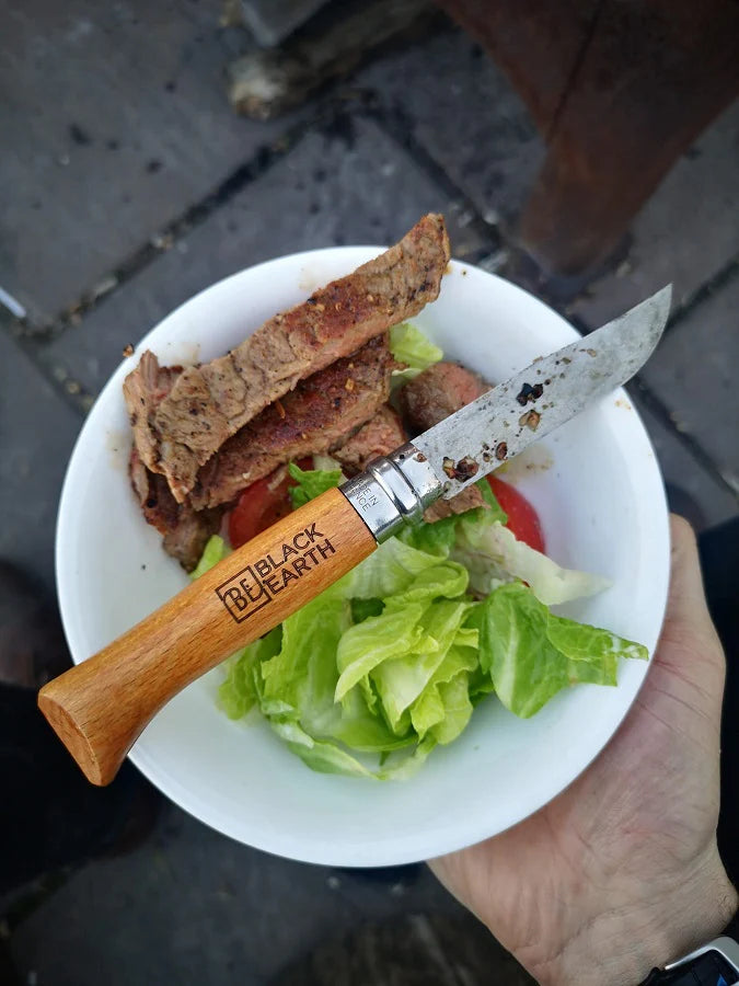 Opinel N°08 Carbon