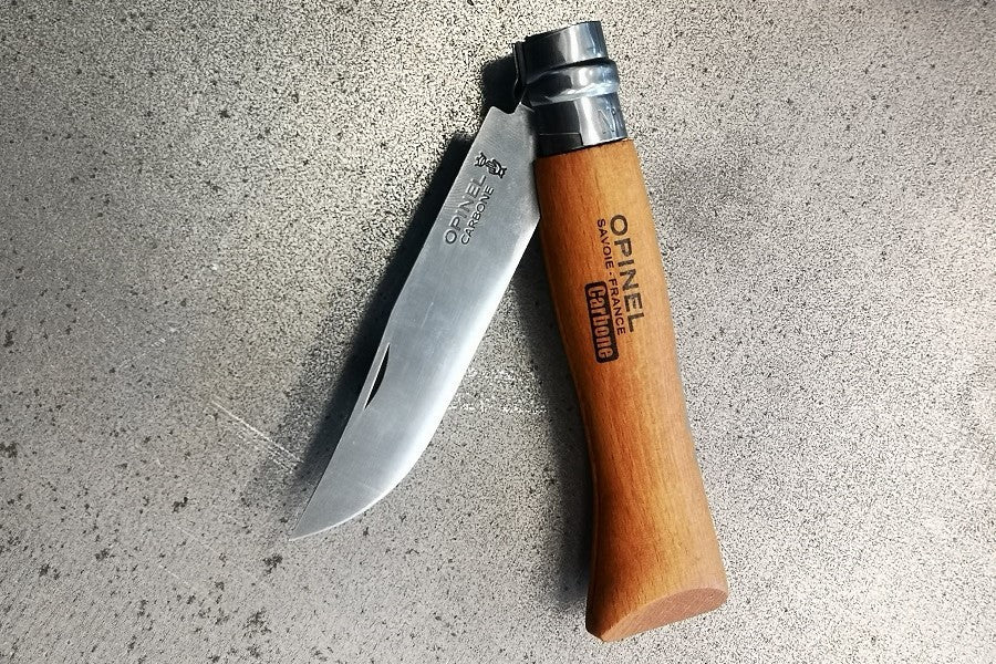 Opinel N°08 Carbon