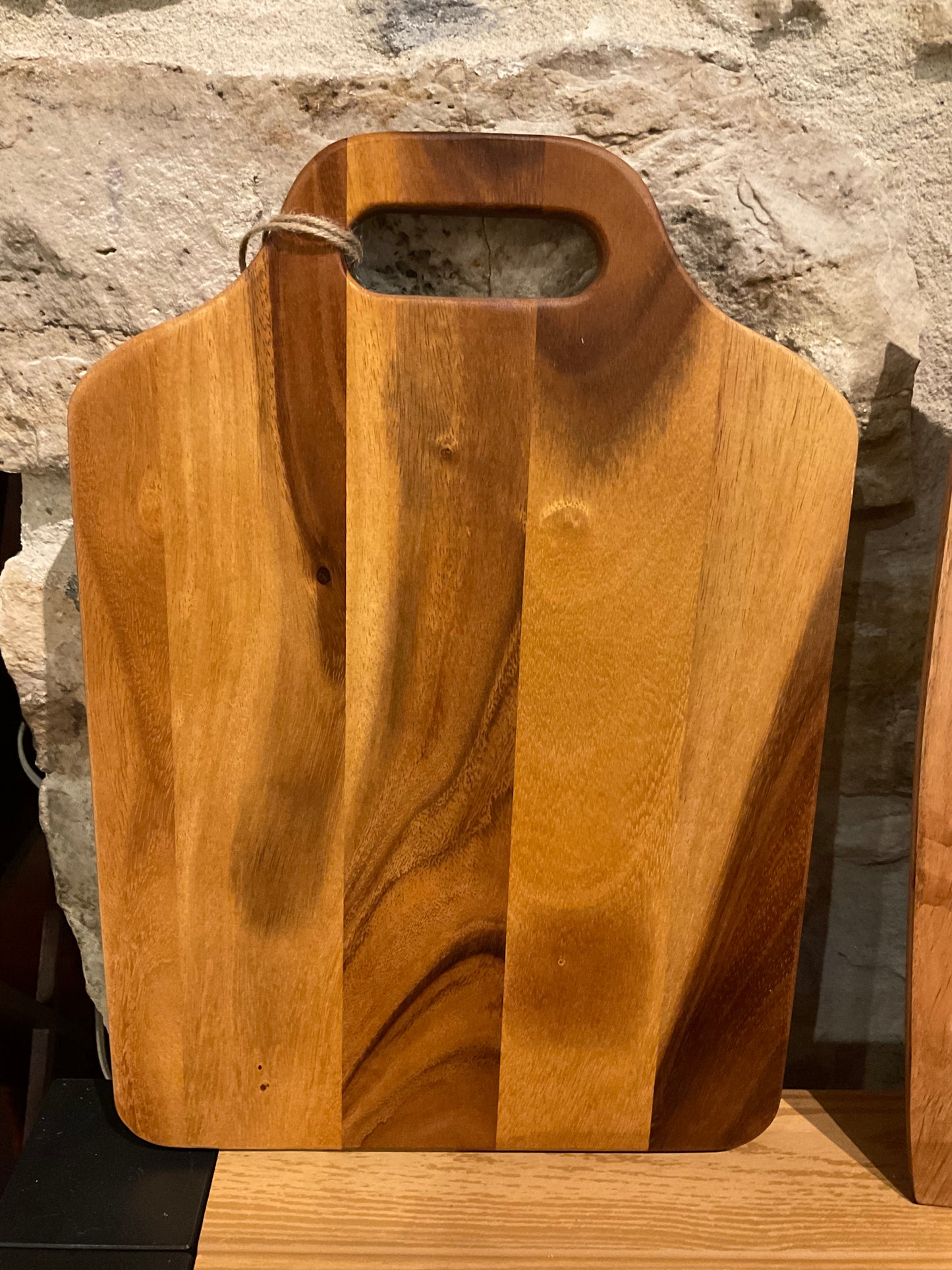 Wood cutting board 17’’ x 12’’